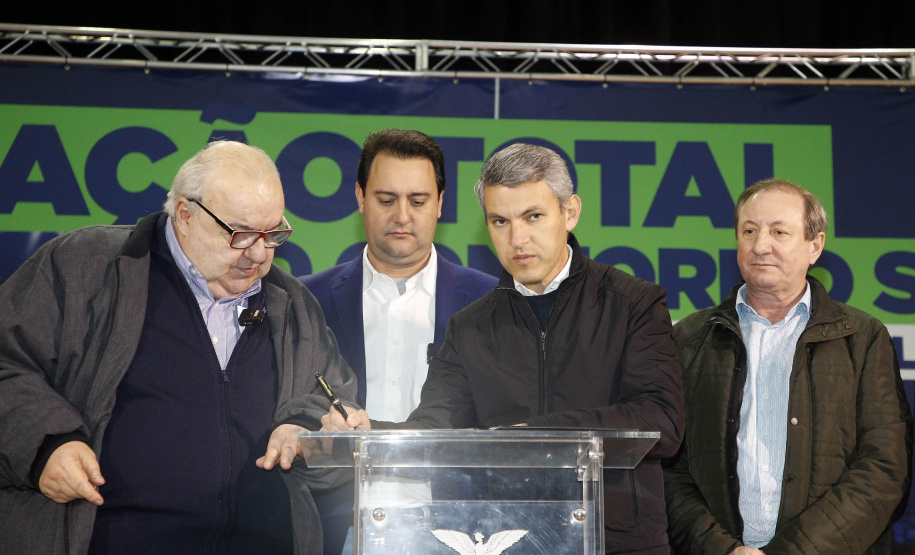 e Iluminação do Contorno Sul