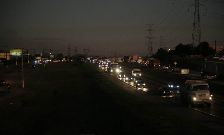 e Iluminação do Contorno Sul