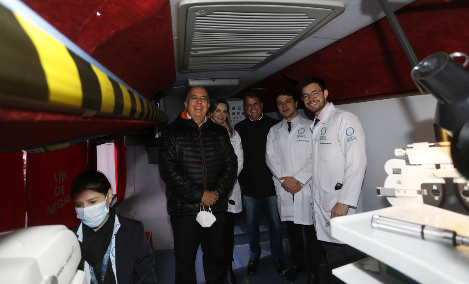 Comboio da Saúde para acelerar cirurgias oftalmológicas chega à Região Metropolitana