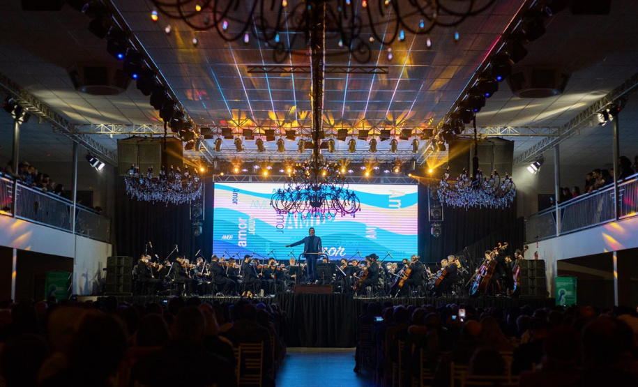 Orquestra Sinfônica do Paraná apresentou primeiro concerto da série Clássicos Sertanejos - Guarapuava, 20/05/2022