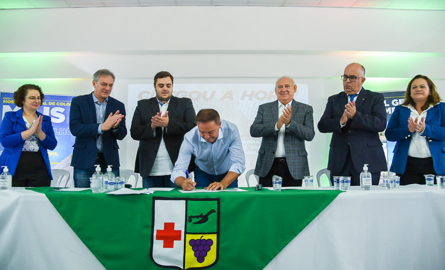 Com investimento de R$ 20 milhões, edital de licitação para obra de Hospital de Colombo é lançado - Curitiba, 02/05/2022