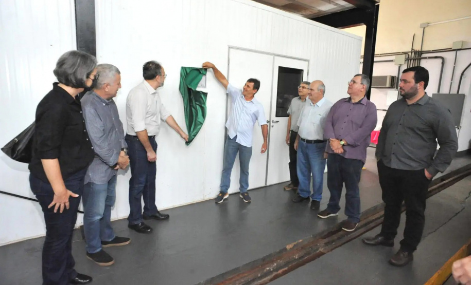 CTU inaugura maior câmara climática do país para ensaios com materiais de estrutura