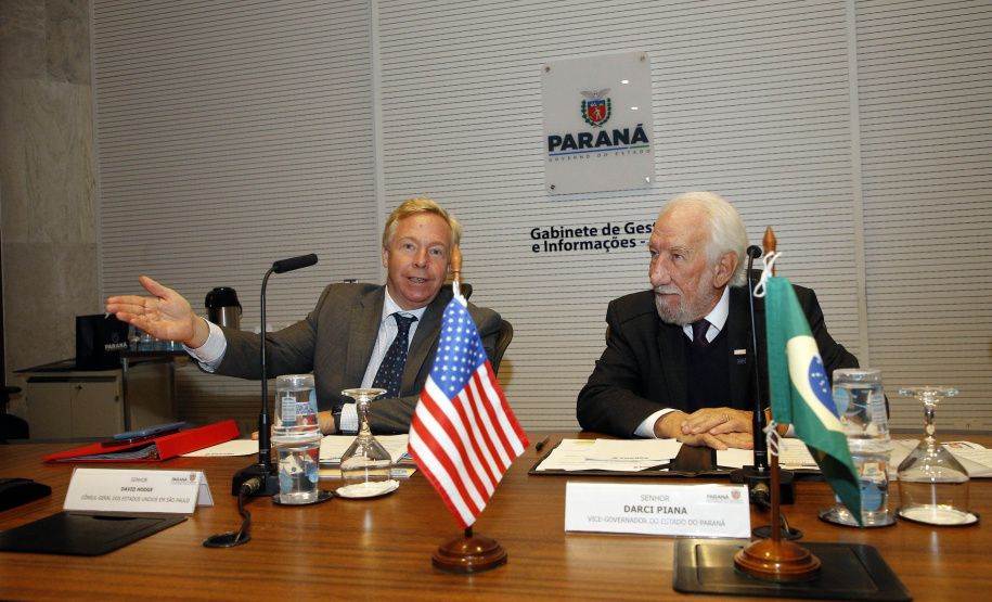 Reunião do vice-governador Darci Piana com o Cônsul-geral dos Estados Unidos em São Paulo David Hodge -