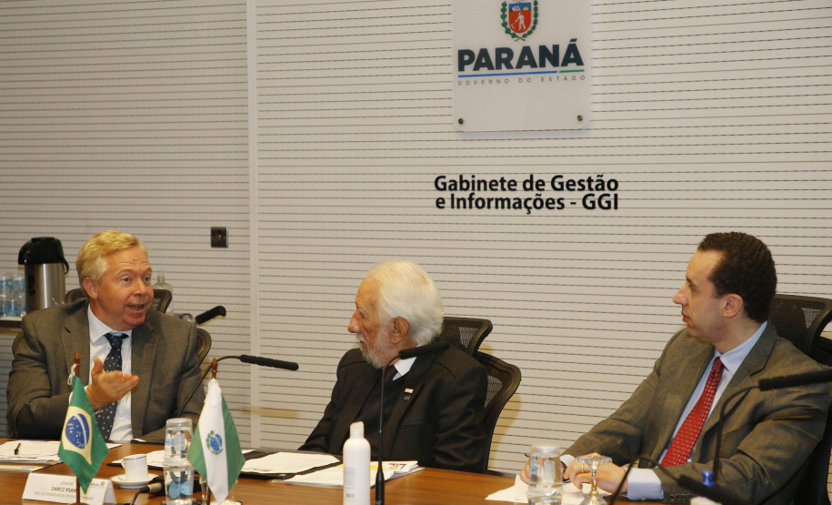 Reunião do vice-governador Darci Piana com o Cônsul-geral dos Estados Unidos em São Paulo David Hodge -