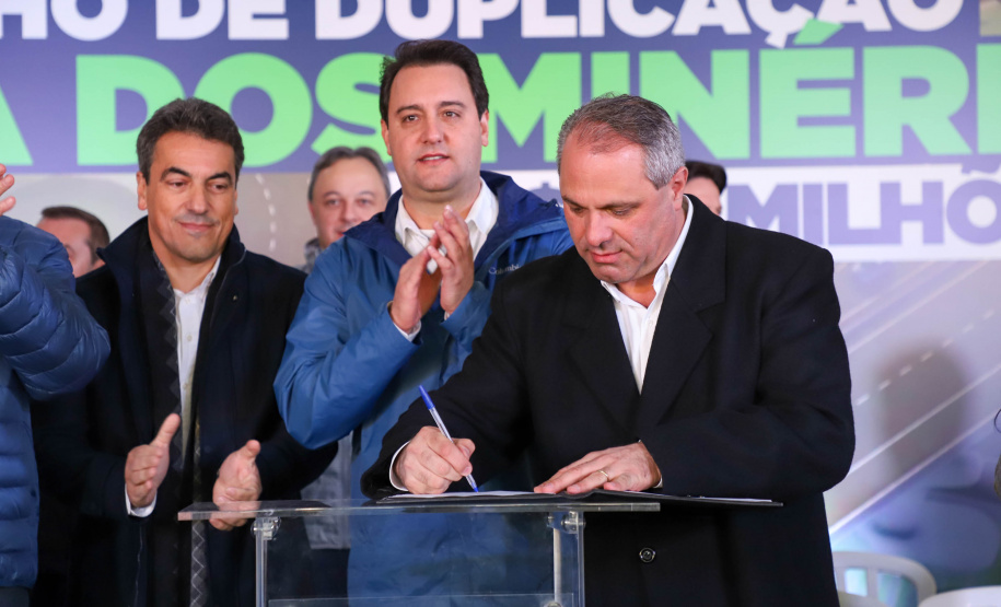 Governador libera R$ 50 milhões e autoriza nova fase da duplicação da Rodovia dos Minérios