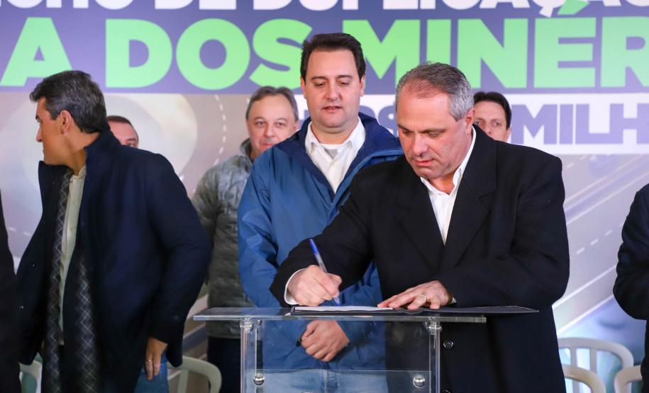 Governador libera R$ 50 milhões e autoriza nova fase da duplicação da Rodovia dos Minérios