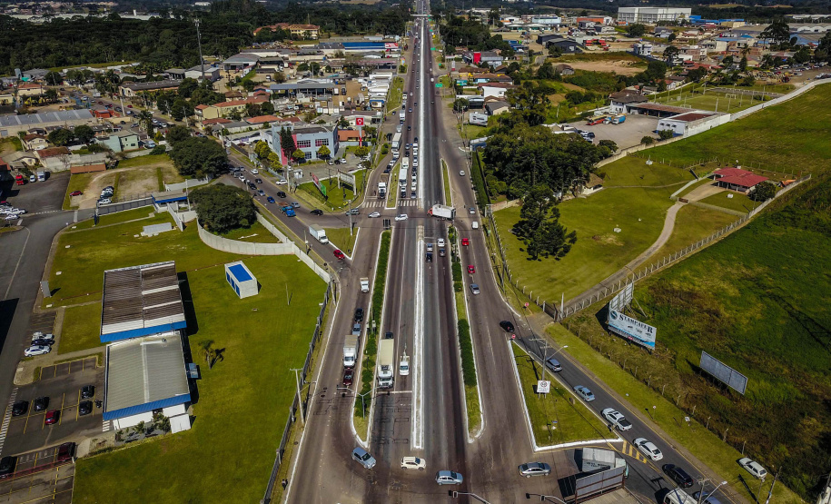 ASSINATURA DA ORDEM DE SERVIÇO DAS OBRAS DO NOVO VIADUTO DE SÃO JOSÉ DOS PINHAIS