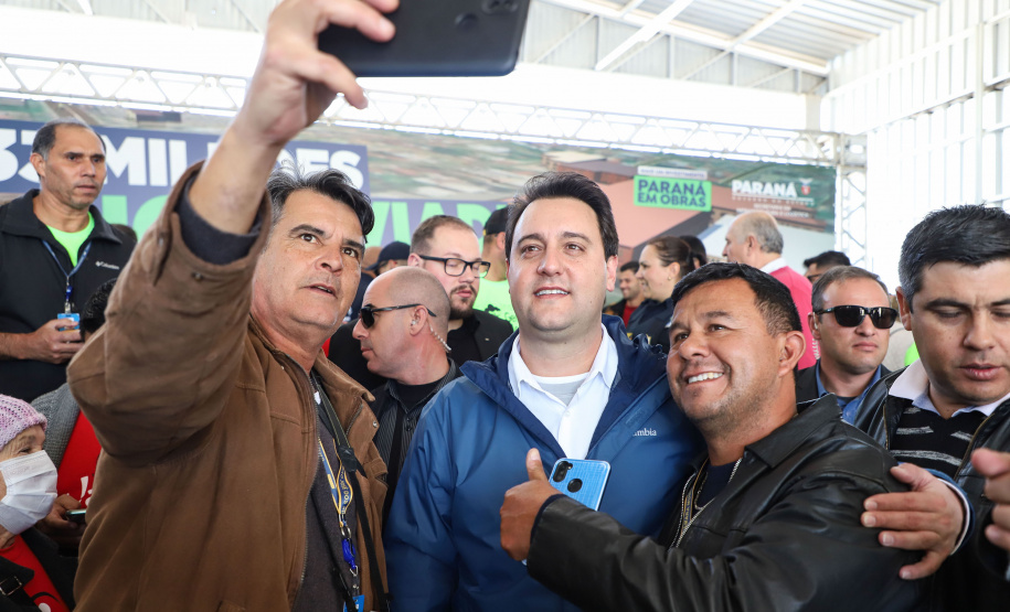 ASSINATURA DA ORDEM DE SERVIÇO DAS OBRAS DO NOVO VIADUTO DE SÃO JOSÉ DOS PINHAIS