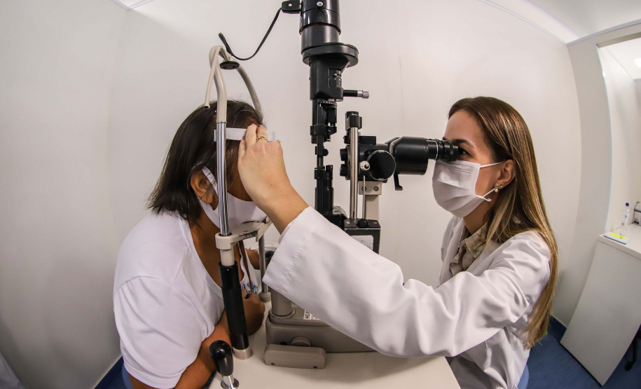 Governo inicia em Ibiporã mutirão para acelerar cirurgias oftalmológicas - “O Comboio da Saúde é uma iniciativa itinerante para acelerar as cirurgias eletivas, principalmente de catarata, um problema que atinge especialmente a população mais idosa -