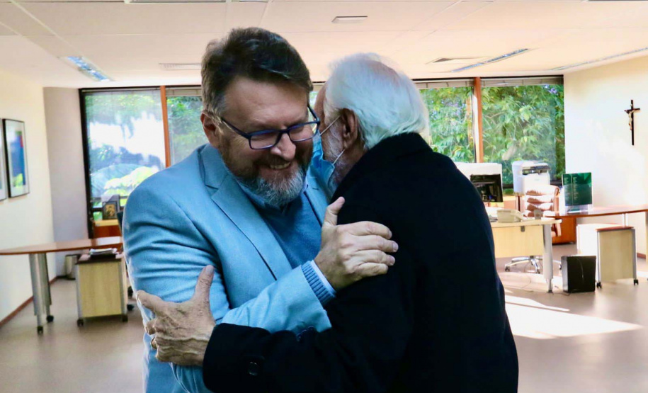 Missão oficial do Uruguai busca investimentos no Paraná