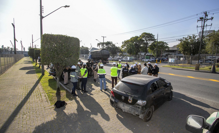 Portos do Paraná promove blitz educativa alinhada com o Movimento Maio Amarelo