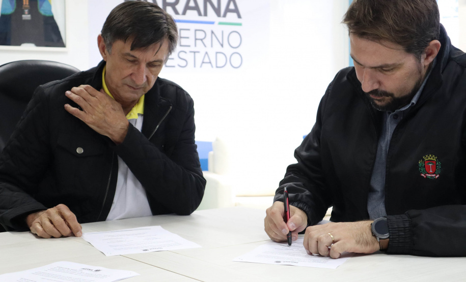 Estado e Prefeitura assinam termo de cooperação para realização dos Jogos Escolares do Paraná em Curitiba