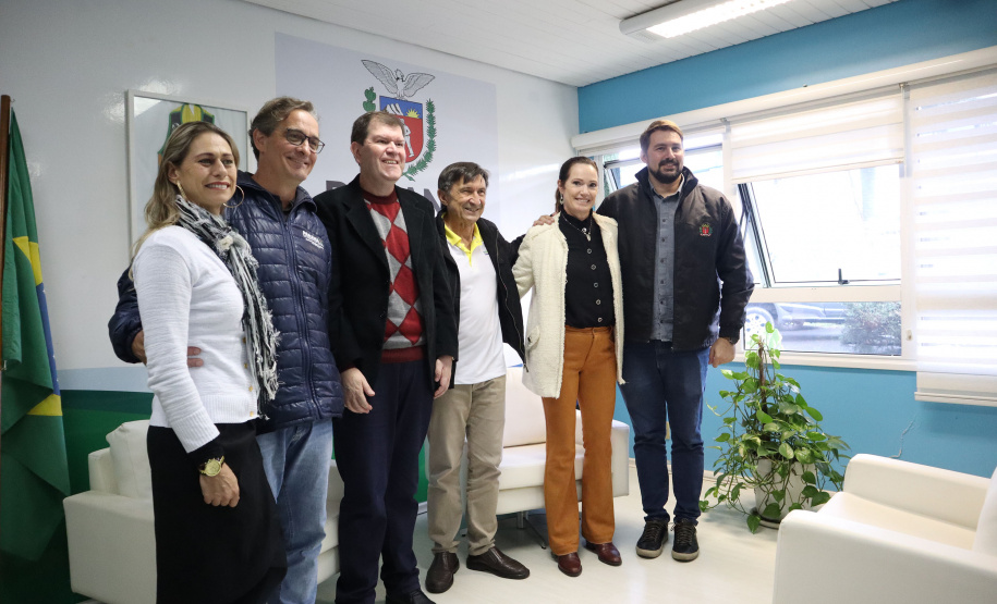 Estado e Prefeitura assinam termo de cooperação para realização dos Jogos Escolares do Paraná em Curitiba