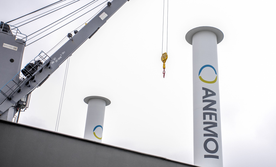 Porto de Paranaguá recebe navio com tecnologia sustentável