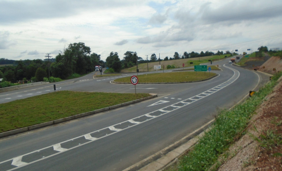 Acordo judicial do DER/PR garante obras na BR-277, BR-373 e BR-476