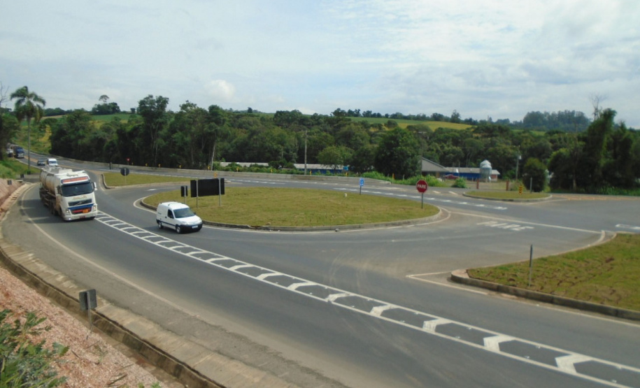 Acordo judicial do DER/PR garante obras na BR-277, BR-373 e BR-476