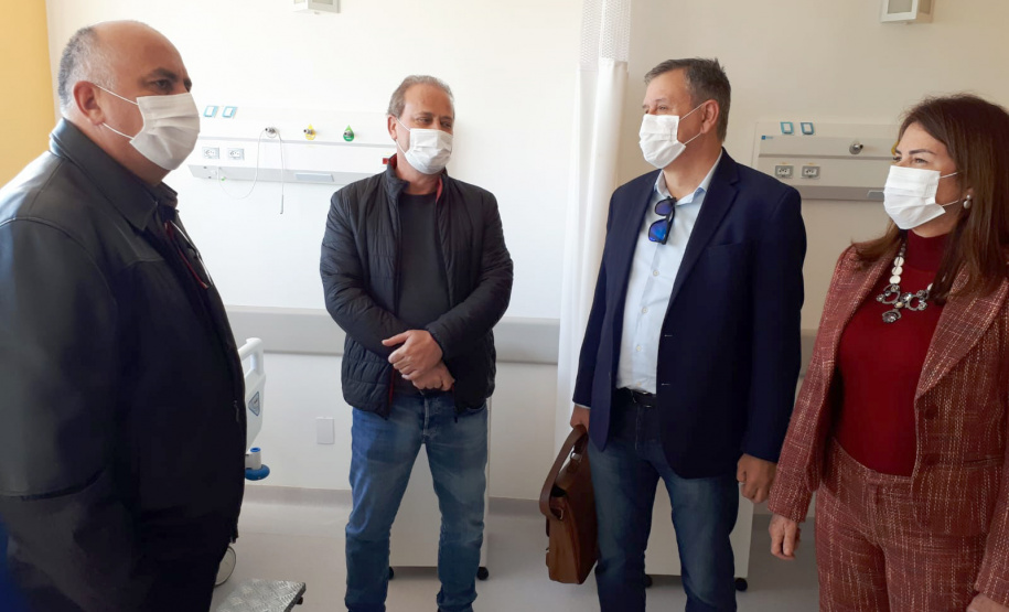Secretário faz visita técnica aos Hospitais Regionais de Ivaiporã e Telêmaco Borba