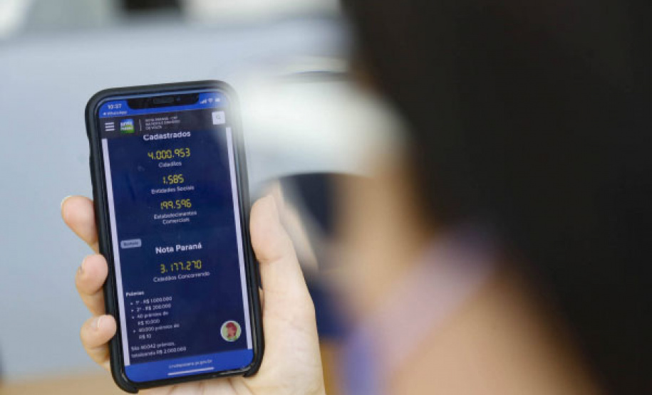 900 mil consumidores com valores disponíveis para transferência ainda não estão cadastrados no Nota Paraná