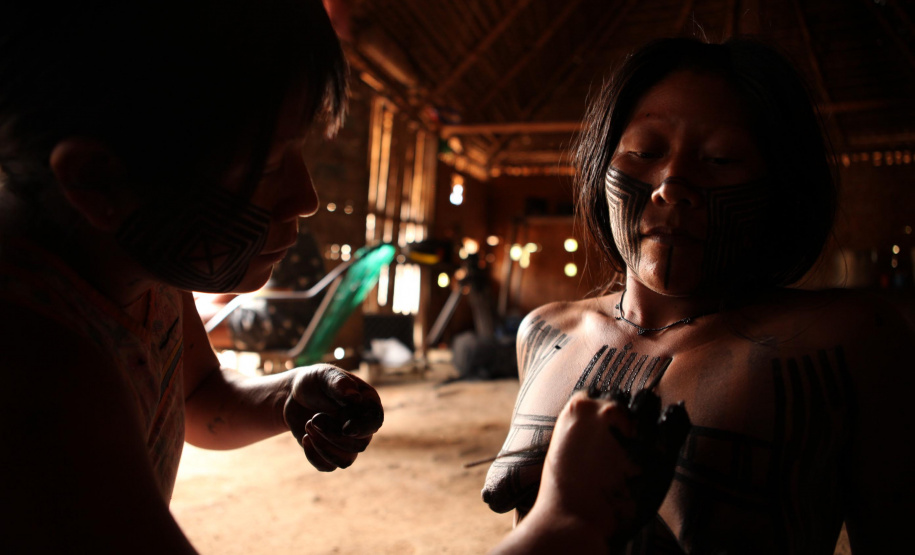 MUPA traz a Curitiba grupo de indígenas Mebêngôkre-Kayapós do Pará