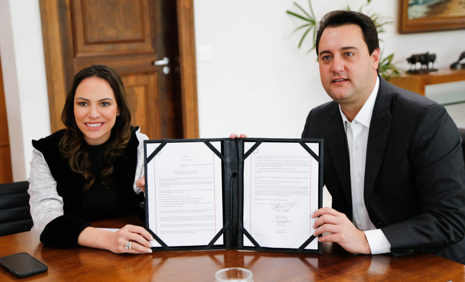 Governador recebe deputados