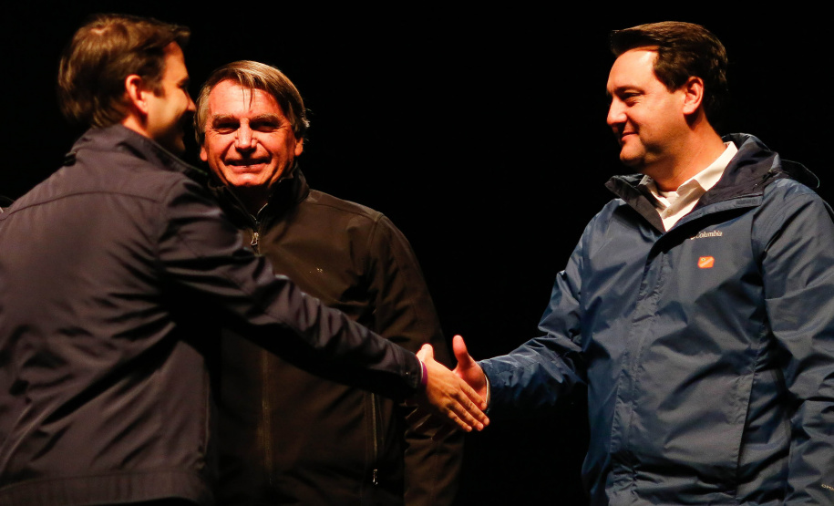 Governador participa da tradicional Marcha para Jesus em Curitiba