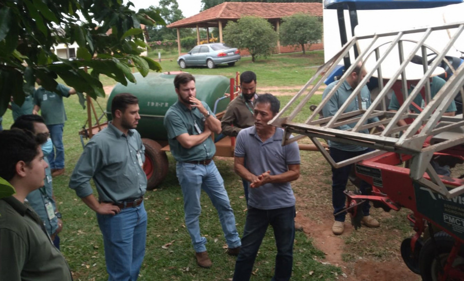 Novas tecnologias na produção de mandioca é tema de capacitação de técnicos do setor