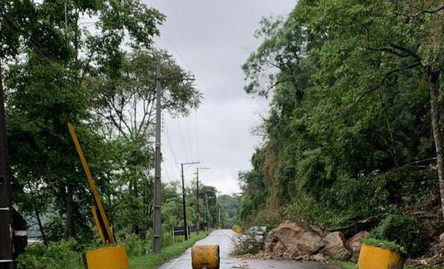 DER/PR vai solucionar queda de rochas em rodovia de União da Vitória