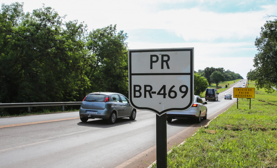 Licitação para duplicar Rodovia das Cataratas tem propostas entre R$ 129 mi a R$ 178 mi - Sessão de abertura de envelopes com propostas de preços da duplicação da Rodovia das Cataratas (BR-469) em Foz do Iguaçu -