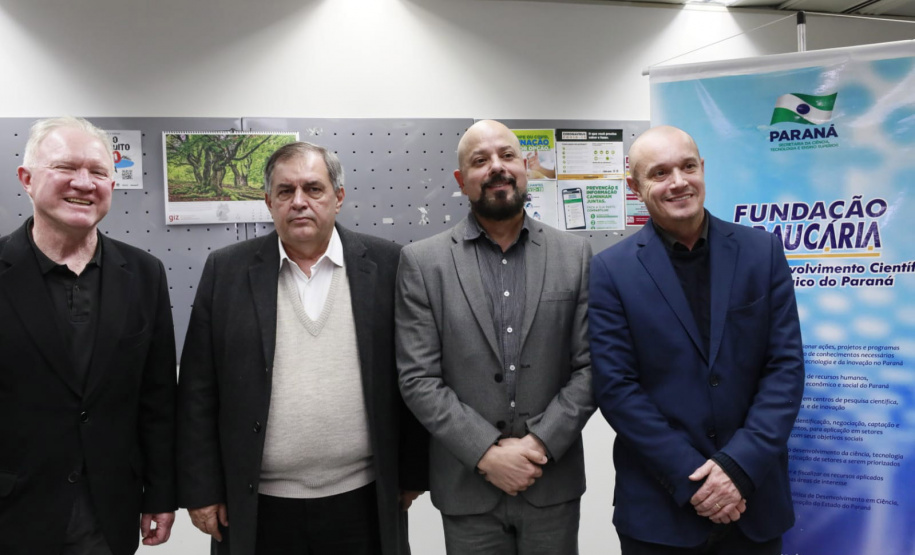 Ministro Paulo Alvim destaca estratégia NAPI como referência para o avanço da ciência e tecnologia do Paraná
