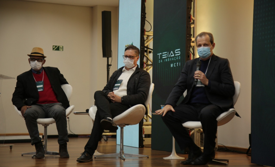 Governo do Paraná reforça parcerias para fortalecer os ecossistemas de inovação