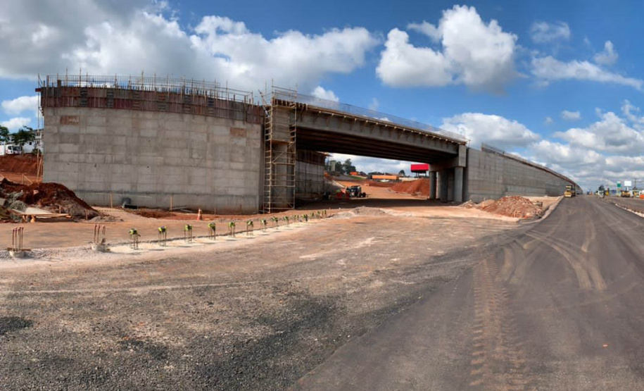 Obra do novo Trevo Cataratas em Cascavel chega a 80% de conclusão