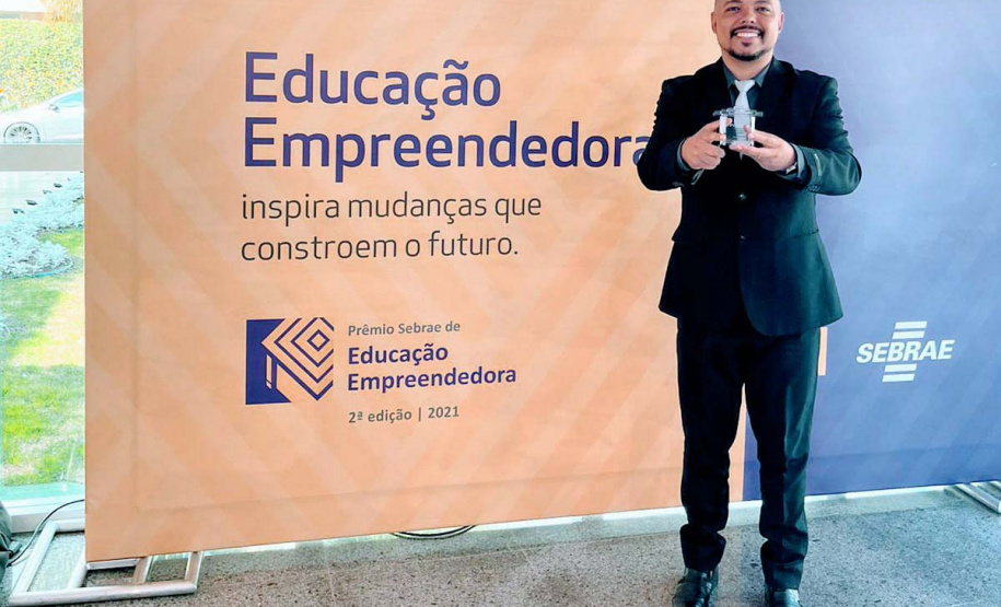 CEEP Assaí é vice-campeão na etapa estadual do Prêmio Educação Empreendedora do Sebrae