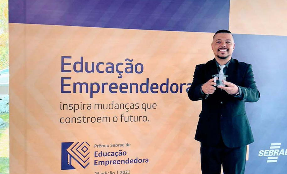 CEEP Assaí é vice-campeão na etapa estadual do Prêmio Educação Empreendedora do Sebrae