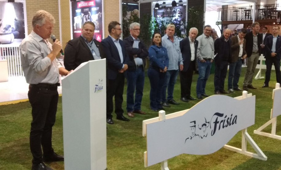 Vice-governador participa da abertura da ExpoFrísia