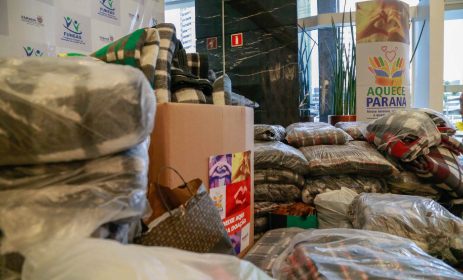 Com a chegada do frio, Governo reforça convite para doação à campanha Aquece Paraná