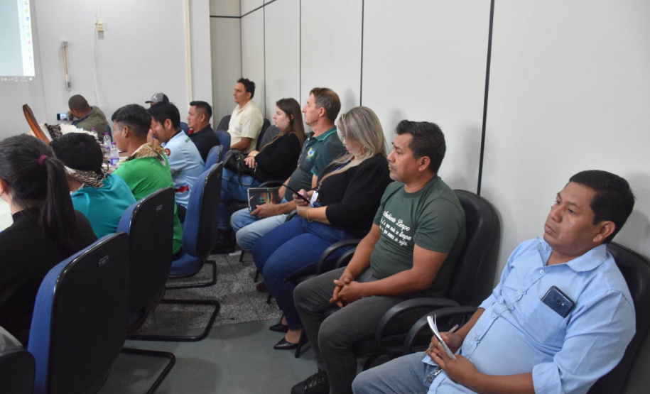 Grupo de Trabalho dos Povos e Comunidades Tradicionais do Paraná se reuniu com caciques e representantes das comunidades indígenas e das prefeituras de São Miguel do Iguaçu, Itaipulândia, Santa Helena e Diamante do Oeste