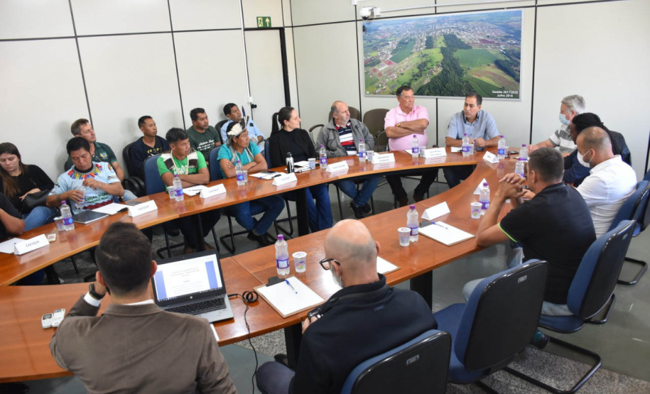 Grupo de Trabalho dos Povos e Comunidades Tradicionais do Paraná se reuniu com caciques e representantes das comunidades indígenas e das prefeituras de São Miguel do Iguaçu, Itaipulândia, Santa Helena e Diamante do Oeste