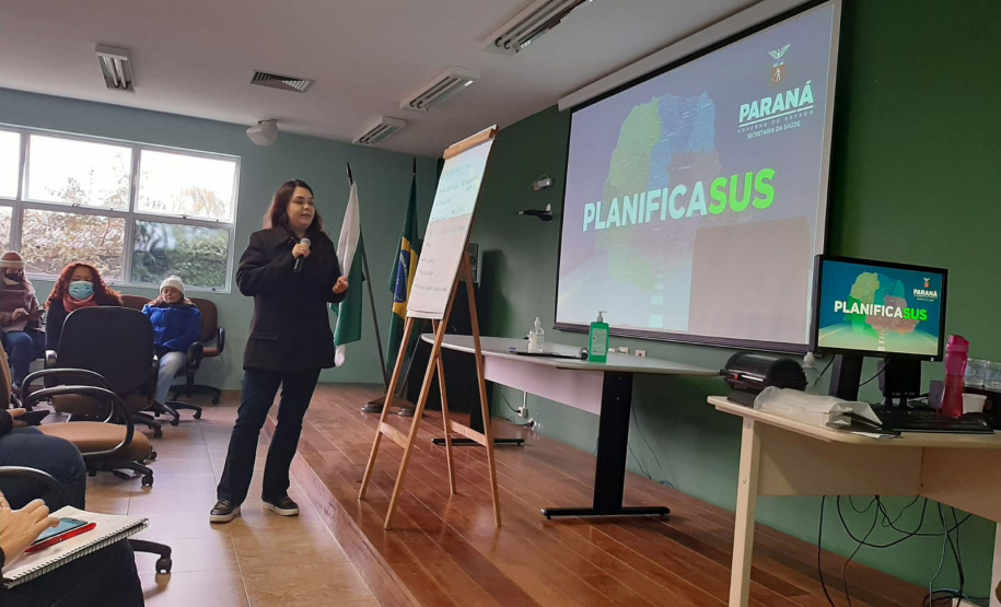 Acesso da população à saúde é tema do 4° encontro de tutores do PlanificaSUS Paraná