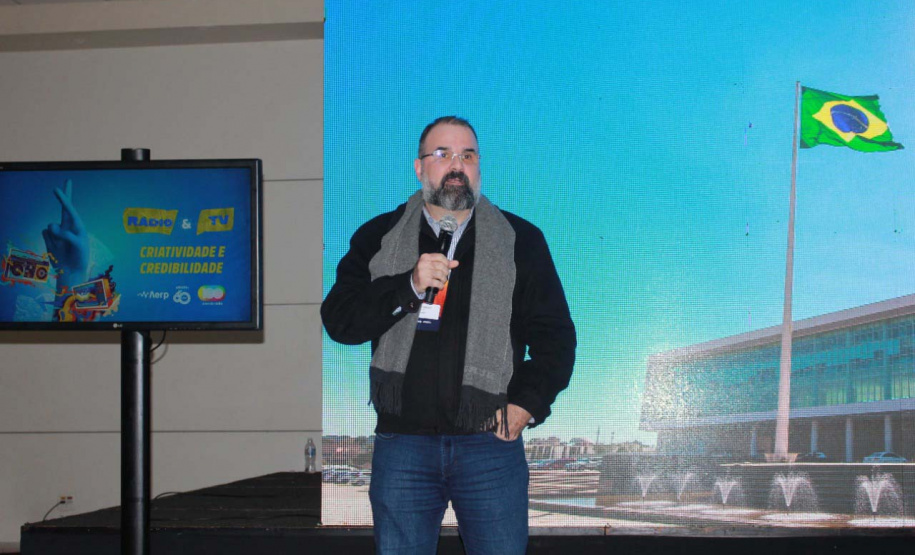 Secretário de Estado da Comunicação e da Cultura, João Evaristo Debiasi, participa de encontros da radiodifusão paranaense em Umuarama e Campo Mourão -