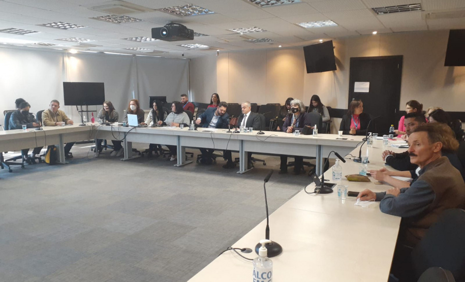 Governo do Paraná dá posse aos representantes da sociedade civil organizada no Cerma/PR