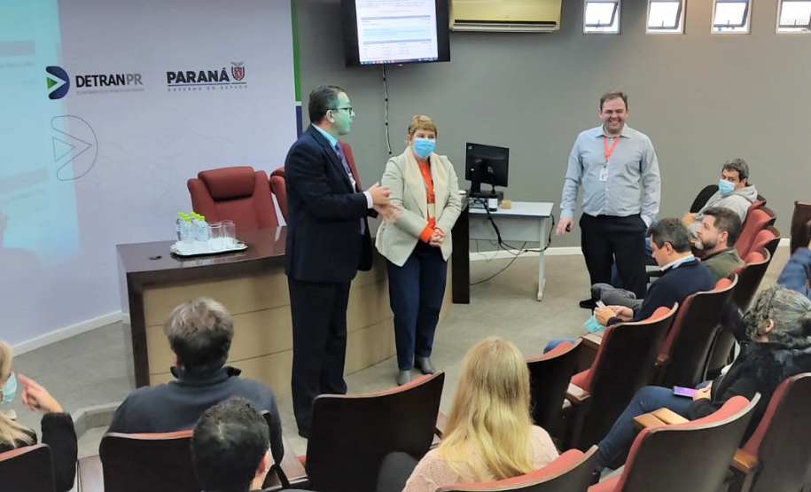 Pagamento de guia do licenciamento do Detran-PR poderá ser realizado por PIX