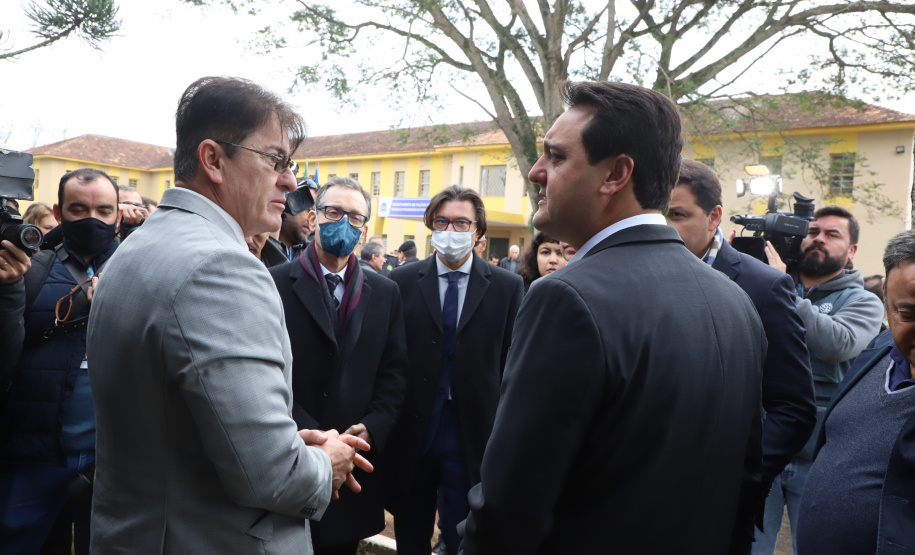 Governador inaugura nova unidade de progressão penal para recuperação de presos em Ponta Grossa