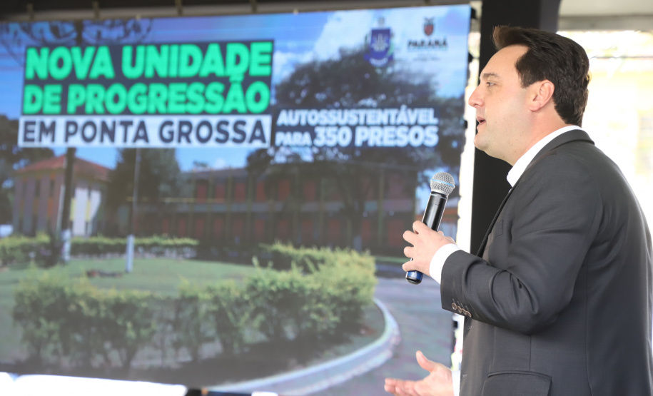 Governador inaugura nova unidade de progressão penal para recuperação de presos em Ponta Grossa