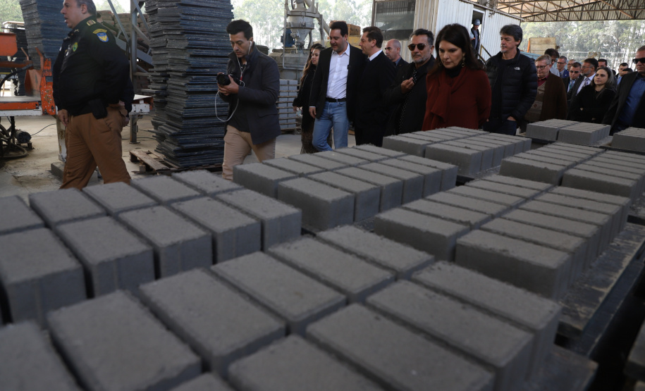 Governador inaugura nova unidade de progressão penal para recuperação de presos em Ponta Grossa