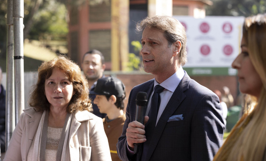 Presidente da Sanepar fala sobre obra de esgotamento sanitário no zoológico