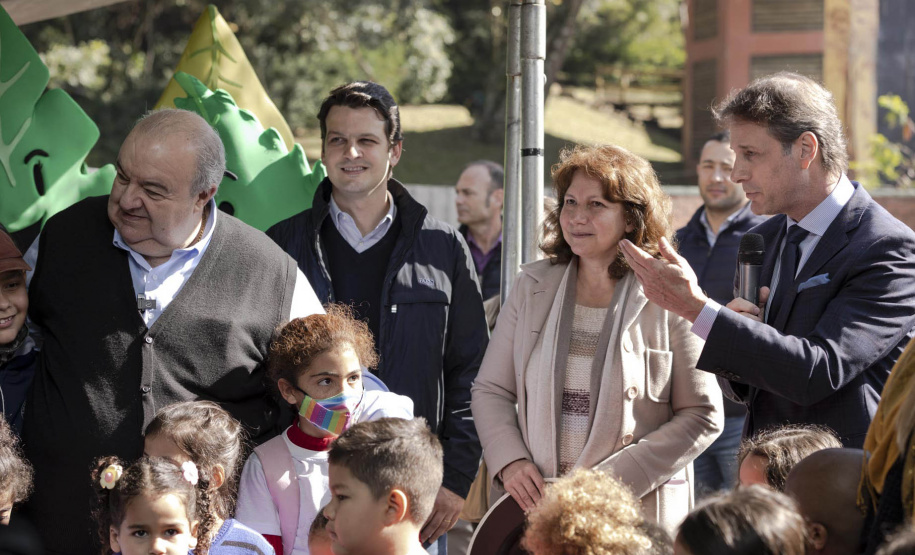 Presidente da Sanepar fala sobre obra de esgotamento sanitário no zoológico