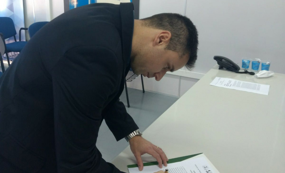 IPEM-PR empossa mais três servidores convocados pela SEAP em razão do concurso público