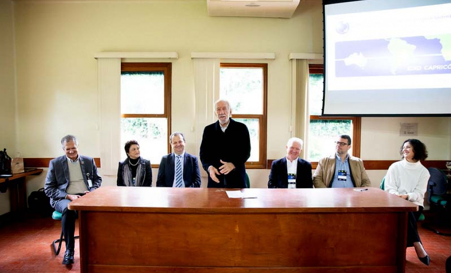 Governo do Paraná, por meio da Araucária e SETI, formaliza a criação da Cátedra Araucária para o Desenvolvimento Territorial Sustentável do Eixo Capricórnio