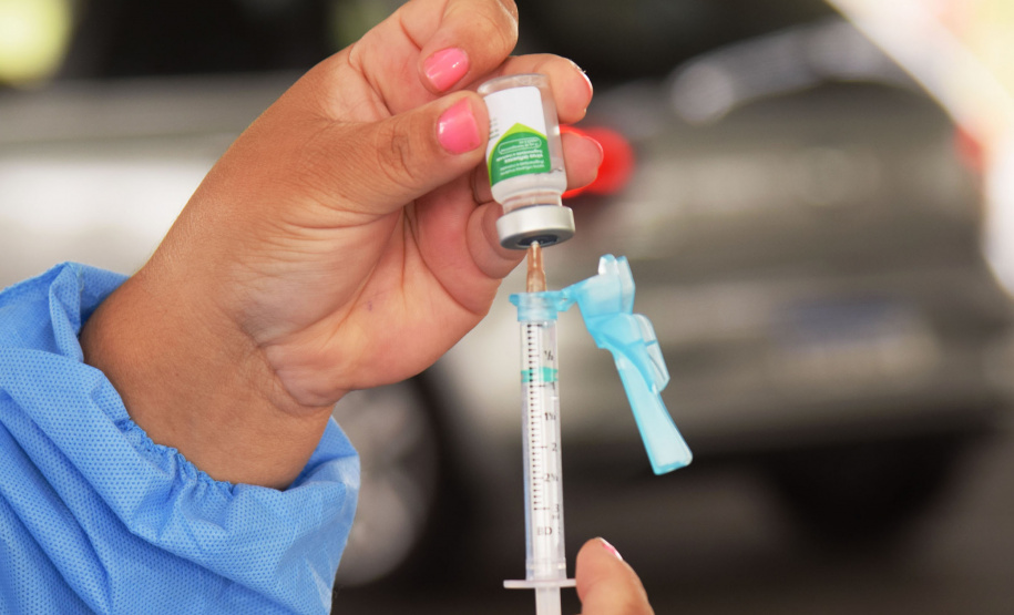 Paraná prorroga vacinação contra a gripe e solicita novas doses para o Ministério da Saúde