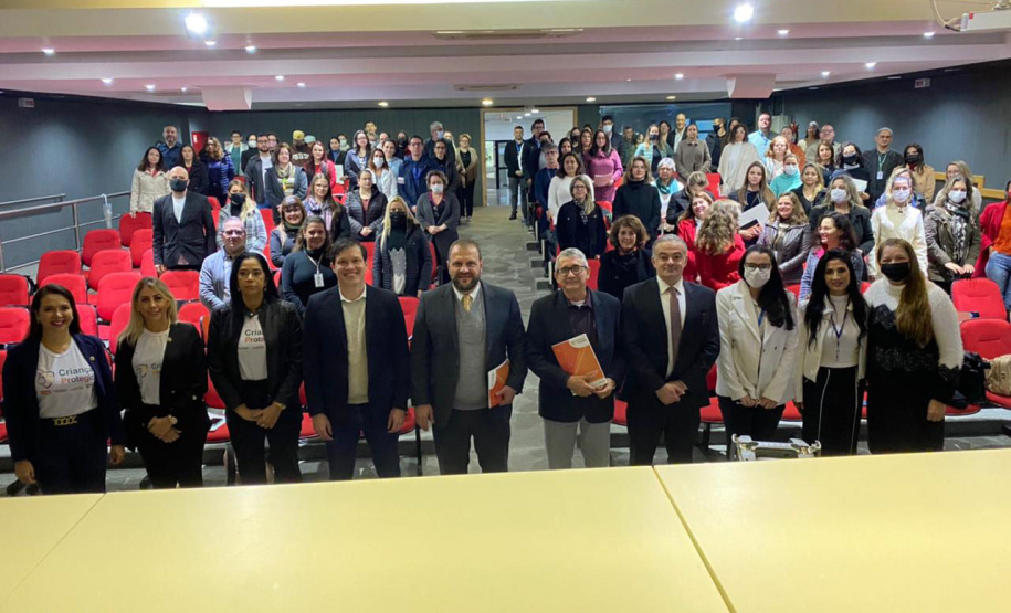 Governo promove Curso de Capacitação para adesão ao Programa Criança Protegida